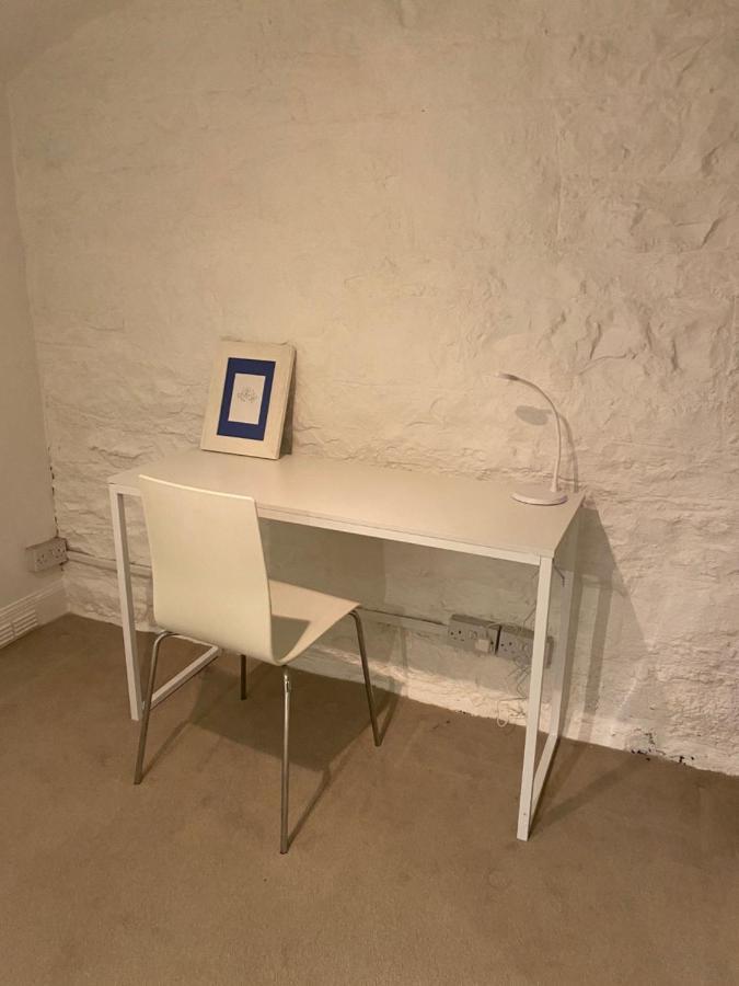 Private Apartment In Edinburgh City Centre Townhouse ภายนอก รูปภาพ